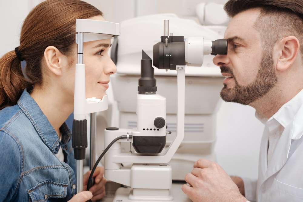 Facts About Eye Doctors You Should Know About - Grand Paper Writing